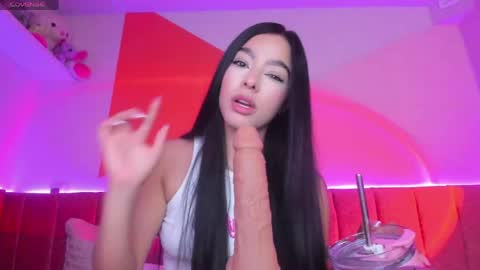 Snapshot of majoogomez chatting on 05-02-26, 11:37 Majo Gomez online show from 05-02-26, 11:37