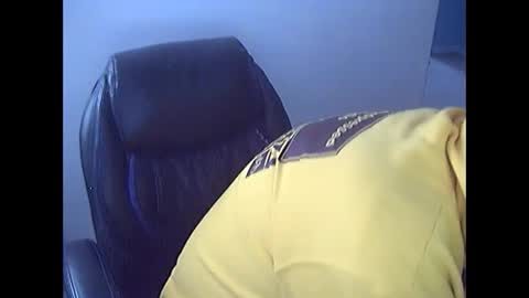 Chris online show from 03-10-25, 06:45