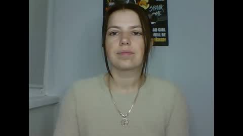 make_mesmile online show from 04-19-26, 06:10