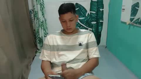 makehugecock online show from 11-03-25, 08:37