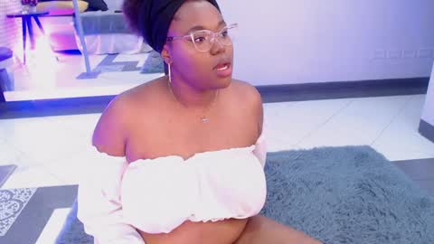 makena online show from 01-30-25, 06:24