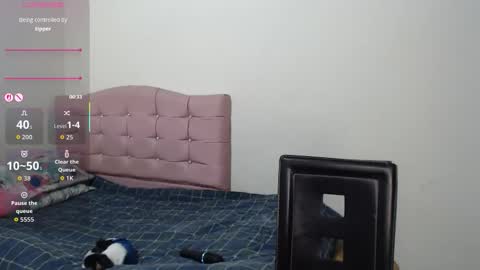 Snapshot of makennaa_1 chatting on 11-11-25, 08:58 MAKENNAA online show from 11-11-25, 08:58