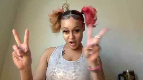 Snapshot of makeouthilldani chatting on 06-29-26, 08:53 hokulani online show from 06-29-26, 08:53