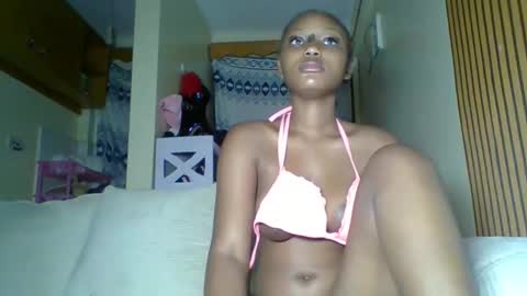 Eva online show from 04-13-26, 01:33