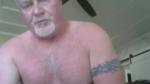 makinit0808 online show from 05-22-26, 08:25