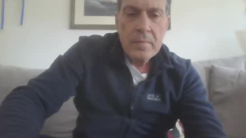 makis8989 online show from 12-22-24, 08:05