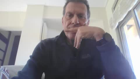 makis8989 online show from 12-31-24, 08:15