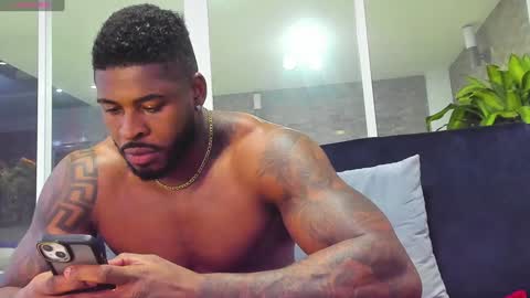 Makonnen online show from 12-15-24, 05:34