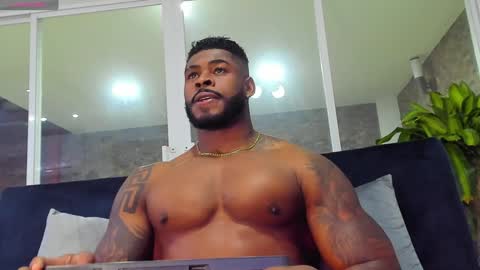 Makonnen online show from 12-17-24, 11:49