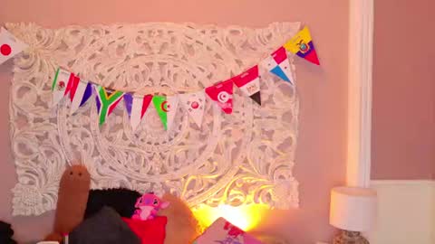 Snapshot of malaikabrown chatting on 07-12-26, 04:47 online show from 07-12-26, 04:47