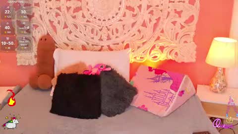 Snapshot of malaikabrown chatting on 07-24-26, 04:32 online show from 07-24-26, 04:32