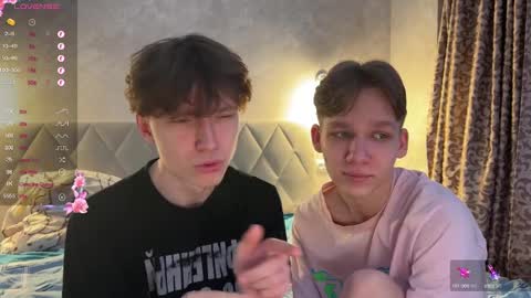 Tom and Mark 3 online show from 01-10-25, 03:06