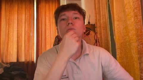 Snapshot of malcolm_yang chatting on 05-05-26, 07:16 Tom and Mark 3 online show from 05-05-26, 07:16