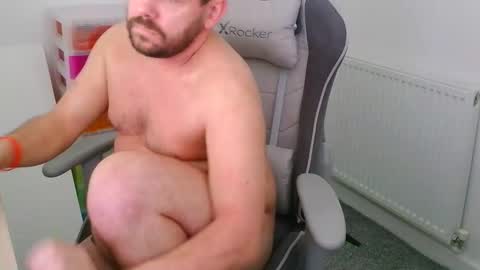 malecamslave18 online show from 11-05-25, 01:44