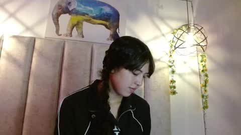 malejacs01 online show from 09-12-25, 12:16