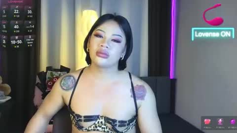 Snapshot of malia_nicole chatting on 02-06-26, 11:08 malia online show from 02-06-26, 11:08