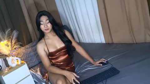 maliacollins online show from 07-28-26, 06:20