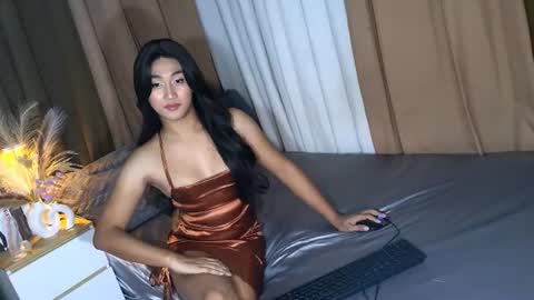 maliacollins online show from 07-31-26, 06:51