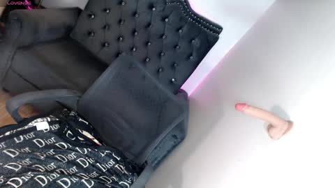 malicious_bitchcarla69xx online show from 04-11-26, 12:37