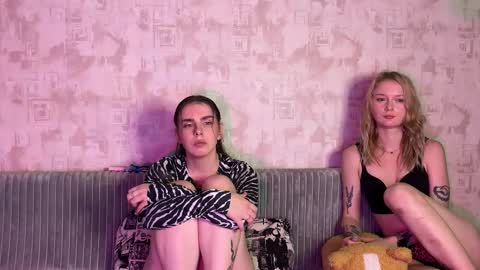 Malinka online show from 09-20-25, 07:04