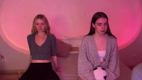 Malinka online show from 10-20-25, 07:14