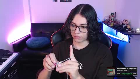 Snapshot of malik_harrison_ chatting on 02-21-25, 04:26 Malik online show from 02-21-25, 04:26