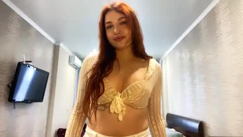 Isabella online show from 10-23-25, 10:25