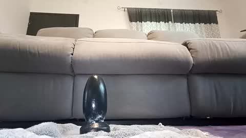 Maliuporan online show from 10-31-25, 06:47