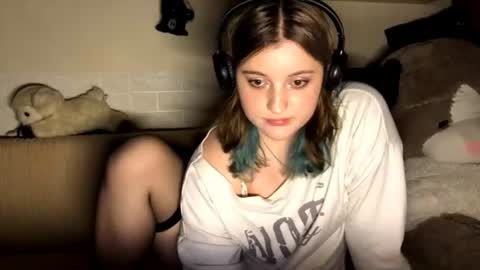 malliedains online show from 07-31-26, 04:17