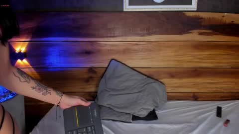 mallory_dietlinde online show from 03-04-25, 08:35