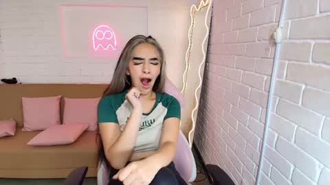 Malory  online show from 02-16-25, 12:41