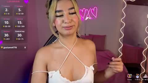 Malory  online show from 10-28-25, 07:27