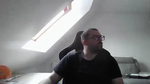 breton online show from 12-29-24, 10:34