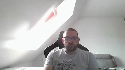 breton online show from 09-24-25, 09:01