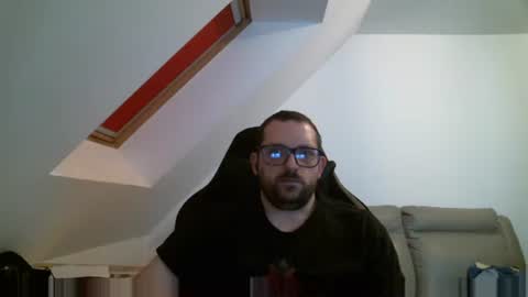 Snapshot of malou2927 chatting on 02-22-26, 10:41 breton online show from 02-22-26, 10:41