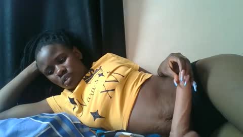 mamaa online show from 04-07-26, 01:33