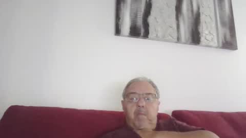 OLDMANFREE online show from 10-19-25, 05:35