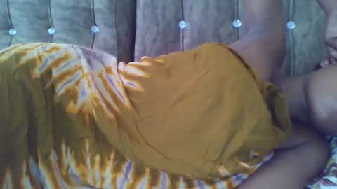 mammaplay online show from 10-11-25, 06:34