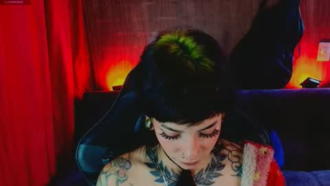 Snapshot of mamushka_ chatting on 07-10-26, 08:55 online show from 07-10-26, 08:55