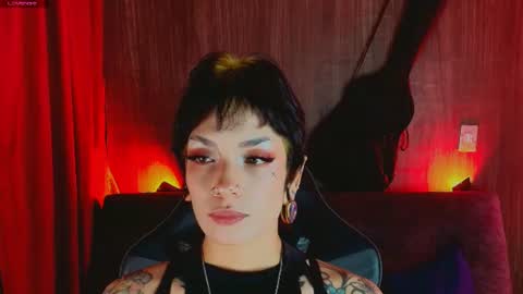 Snapshot of mamushka_ chatting on 07-12-26, 06:21 online show from 07-12-26, 06:21