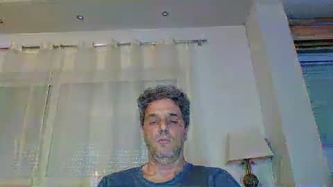 Snapshot of man211172 chatting on 12-21-25, 02:57 man211172 online show from 12-21-25, 02:57