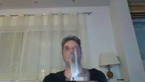 Snapshot of man211172 chatting on 01-11-26, 03:28 man211172 online show from 01-11-26, 03:28