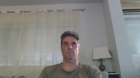 Snapshot of man211172 chatting on 01-18-26, 02:54 man211172 online show from 01-18-26, 02:54