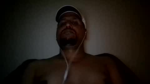 Man new online show from 02-08-25, 12:06
