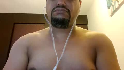 Man new online show from 12-22-25, 01:46