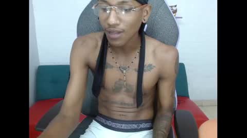 Snapshot of man_san11 chatting on 12-23-24, 04:17 man_san11 online show from 12-23-24, 04:17