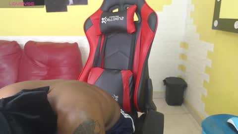 Snapshot of man_san11 chatting on 12-29-24, 06:05 man_san11 online show from 12-29-24, 06:05