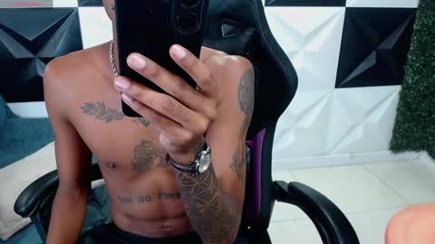 Snapshot of man_san11 chatting on 02-09-25, 03:01 man_san11 online show from 02-09-25, 03:01