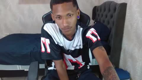 Snapshot of man_san11 chatting on 09-20-25, 04:30 man_san11 online show from 09-20-25, 04:30