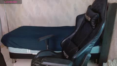 Snapshot of man_san11 chatting on 09-22-25, 05:15 man_san11 online show from 09-22-25, 05:15